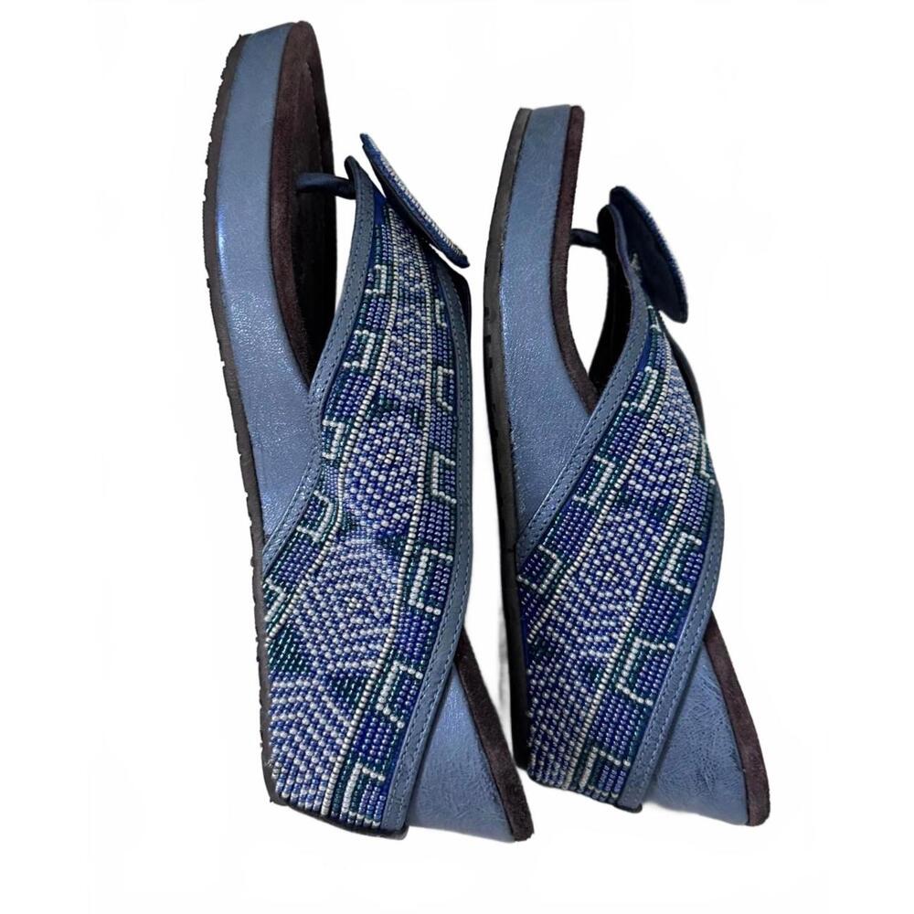 Donald J Pliner Blue Beaded Peace Thong Wedge Sandals Size 7 - Picture 5 of 5